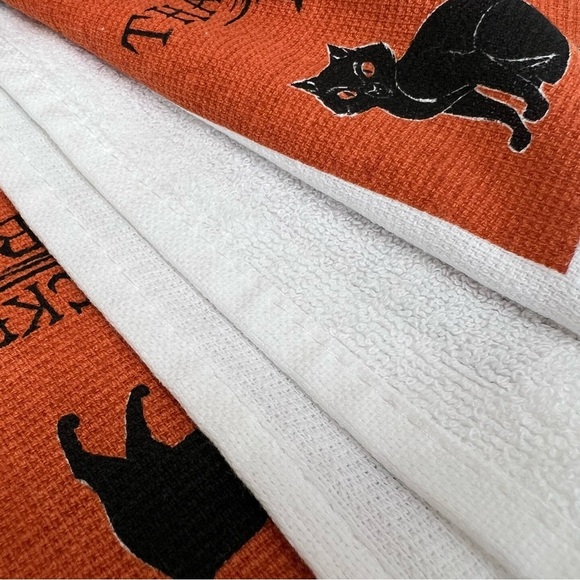 Disney NEW Kitchen Towel Thackery Binx Hocus Pocus Halloween Black Cat NWT - Picture 8 of 11